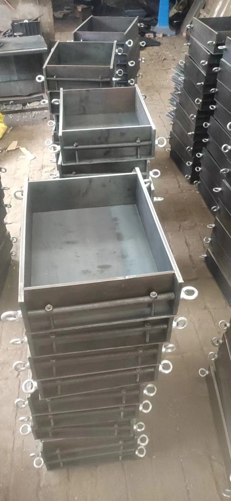 混凝土大板喷射试模 规格450*350*120铸铁产品的专业解析与应用